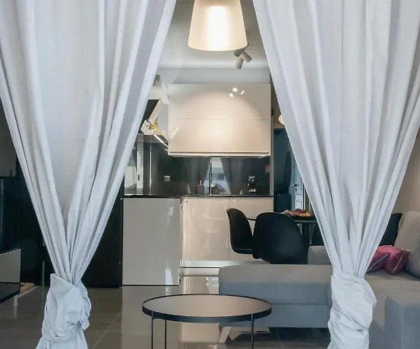 Luxury Premium #5 * Chalkís